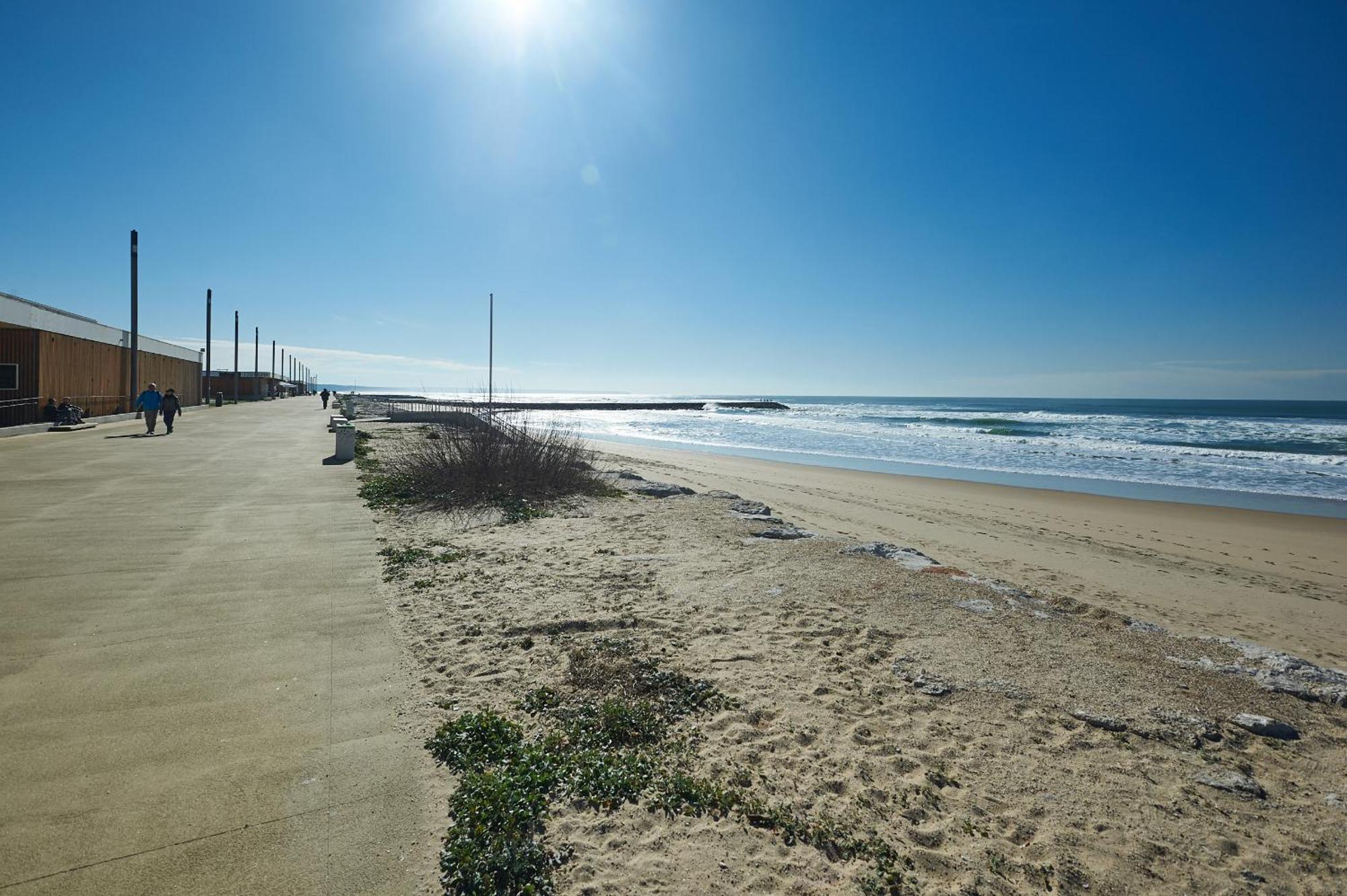 Beguest Beachfront Apartment Caparica Lisbon 코스타 다 카파리카 외부 사진